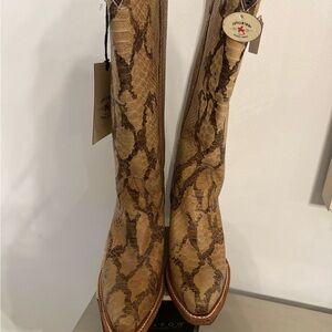 Idyllwind Tan Snakeskin Western Boots